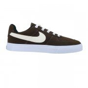 Tênis Nike SB Runner Marrom